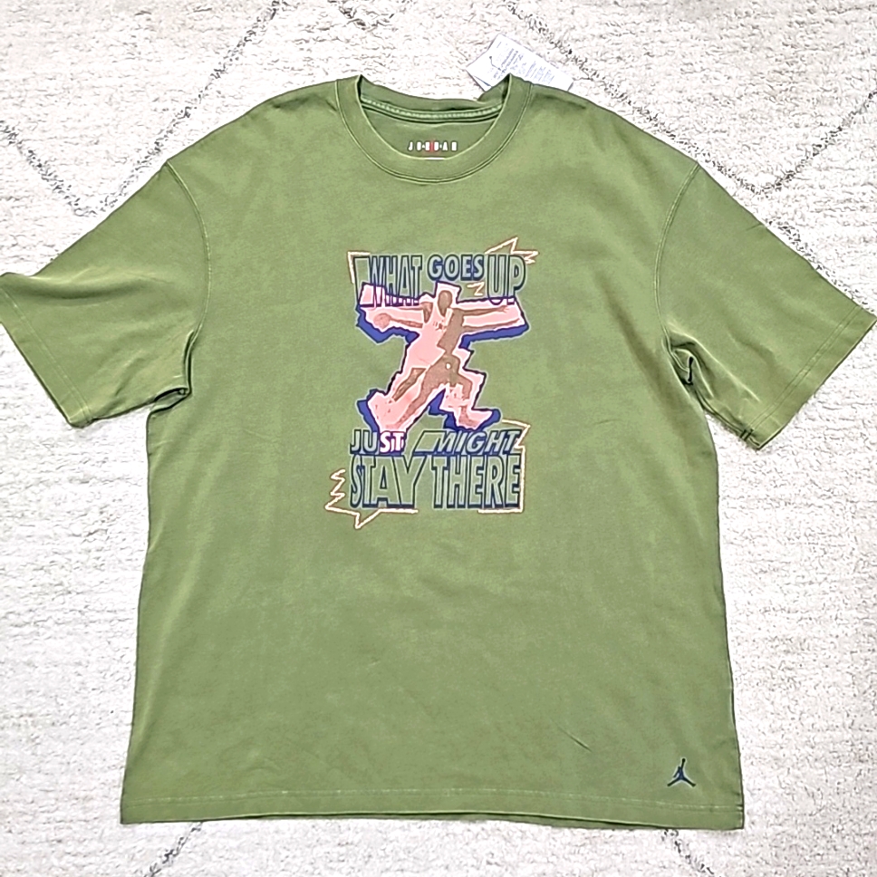 Brand New Air Jordan Oversized Fit T Shirt Size Womens M Style Code Fd7208 340